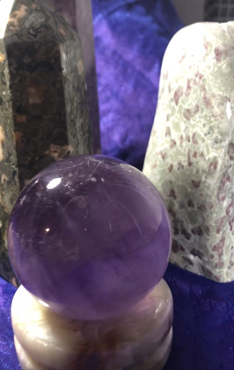Live Crystal Sale with Gift Ideas and Discounts!